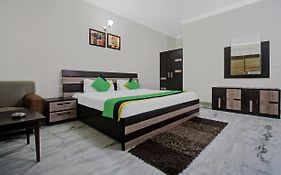 Treebo Maharaja Residency